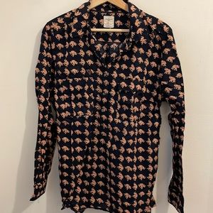 Gap Elephant print top